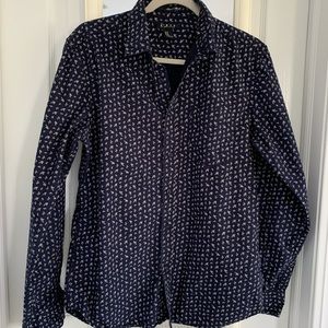 Classy dark blue with white print mens button down EUC 21 Men brand medium